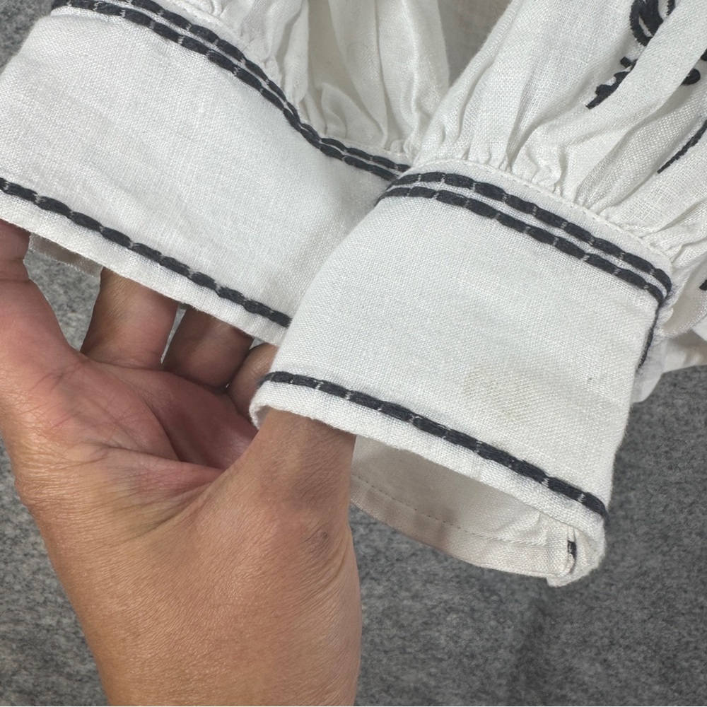 Club Monaco Linen Boho Blouse White XS Embroidered Sleeve Button Shirt Summer - Picture 11 of 16